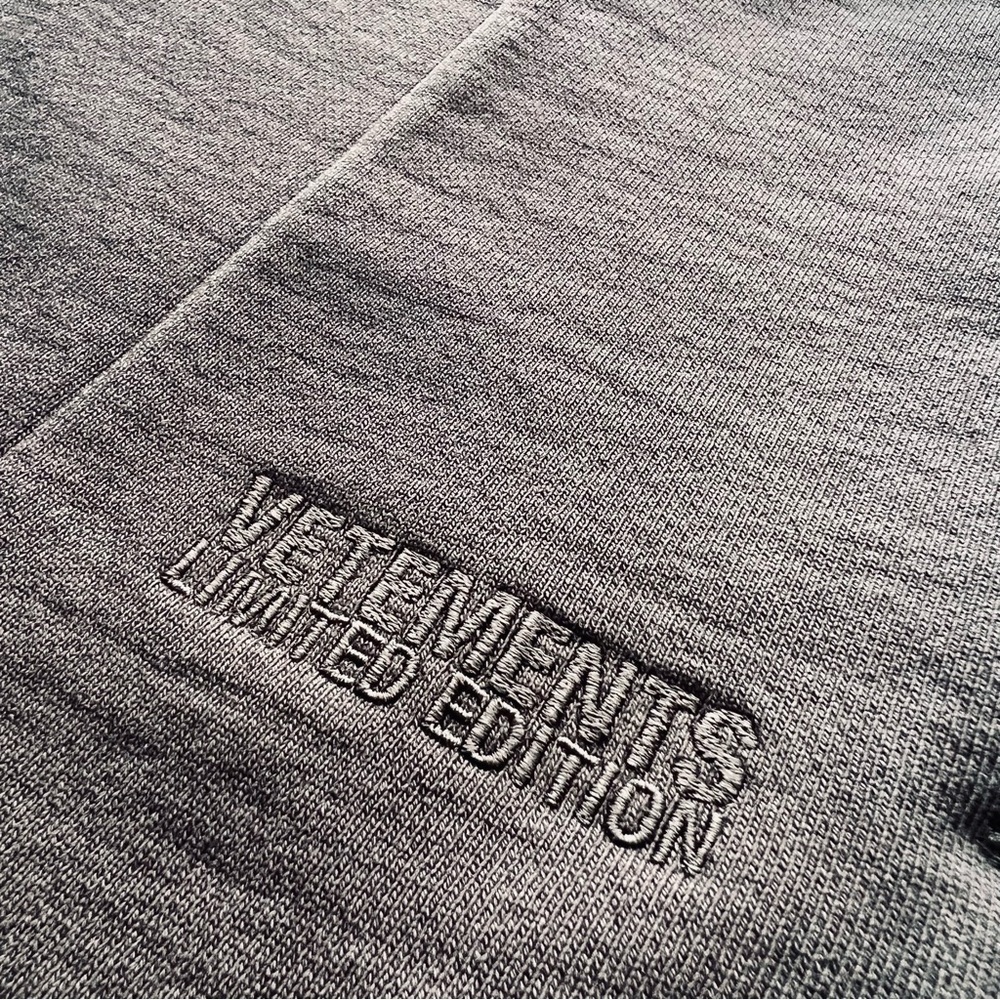 Sold Vetements Luxury Smart Track Trousers Sweatpants Medium NWT - Picture 14 of 16
